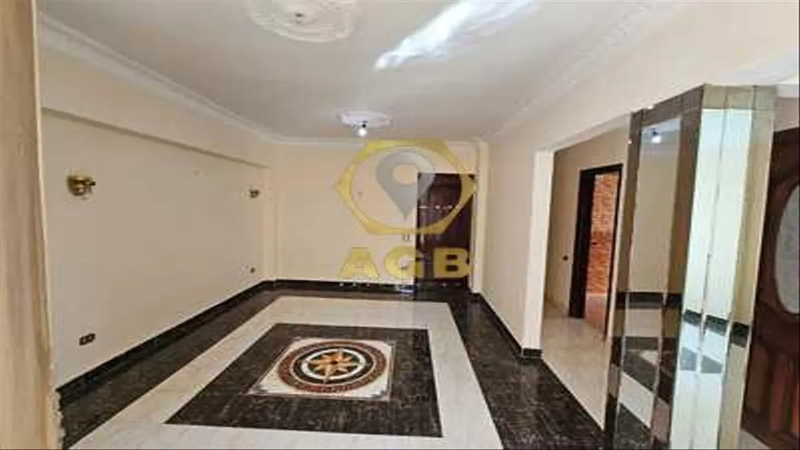 شقة فخمة للبيع بمساحة 135 متر