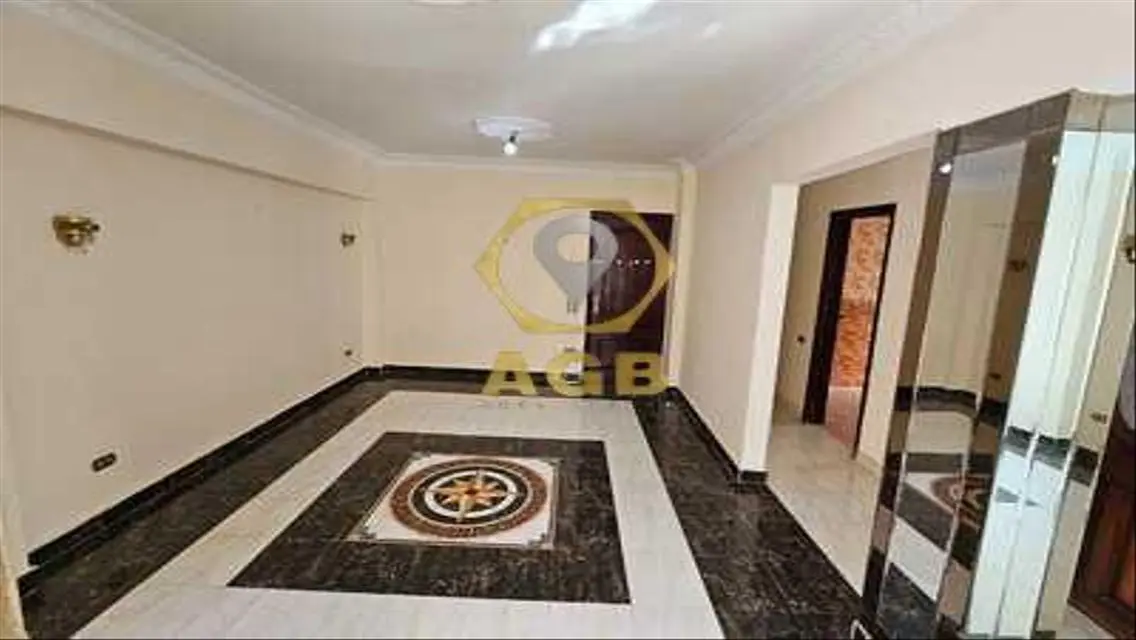 شقة فخمة للبيع بمساحة 135 متر