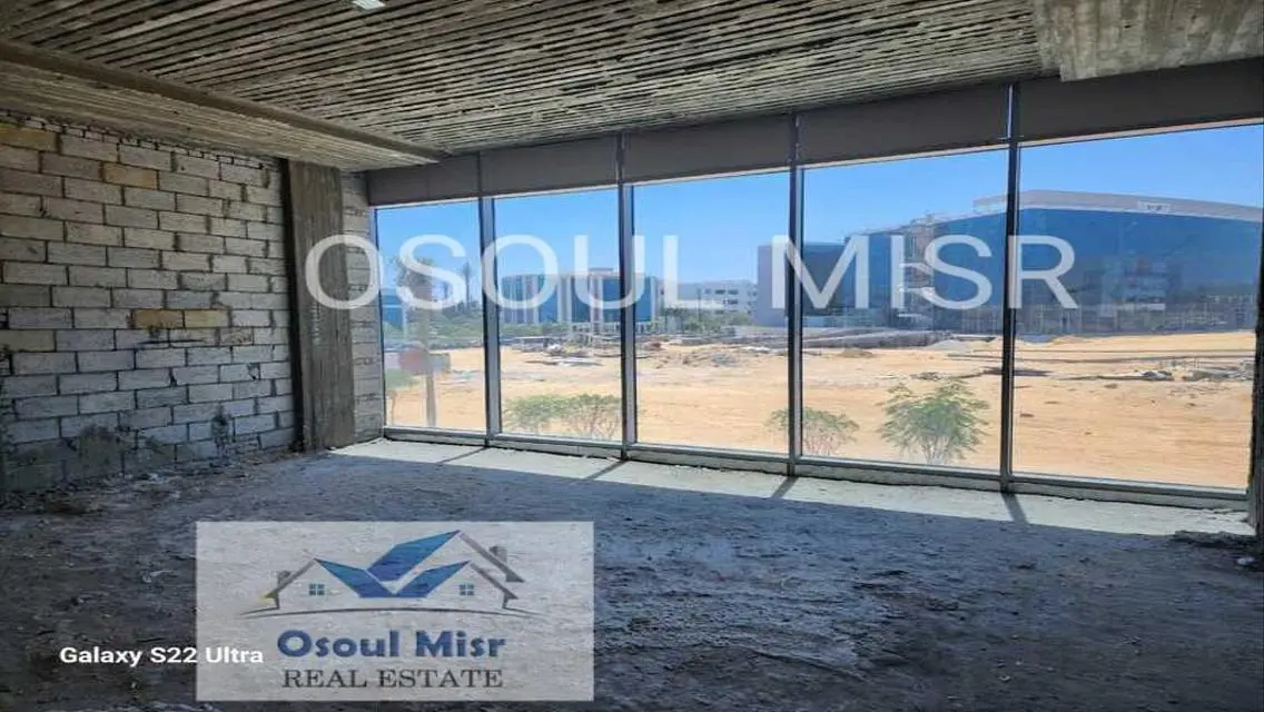 Luxury Apartment in North Way with Comfortable Space