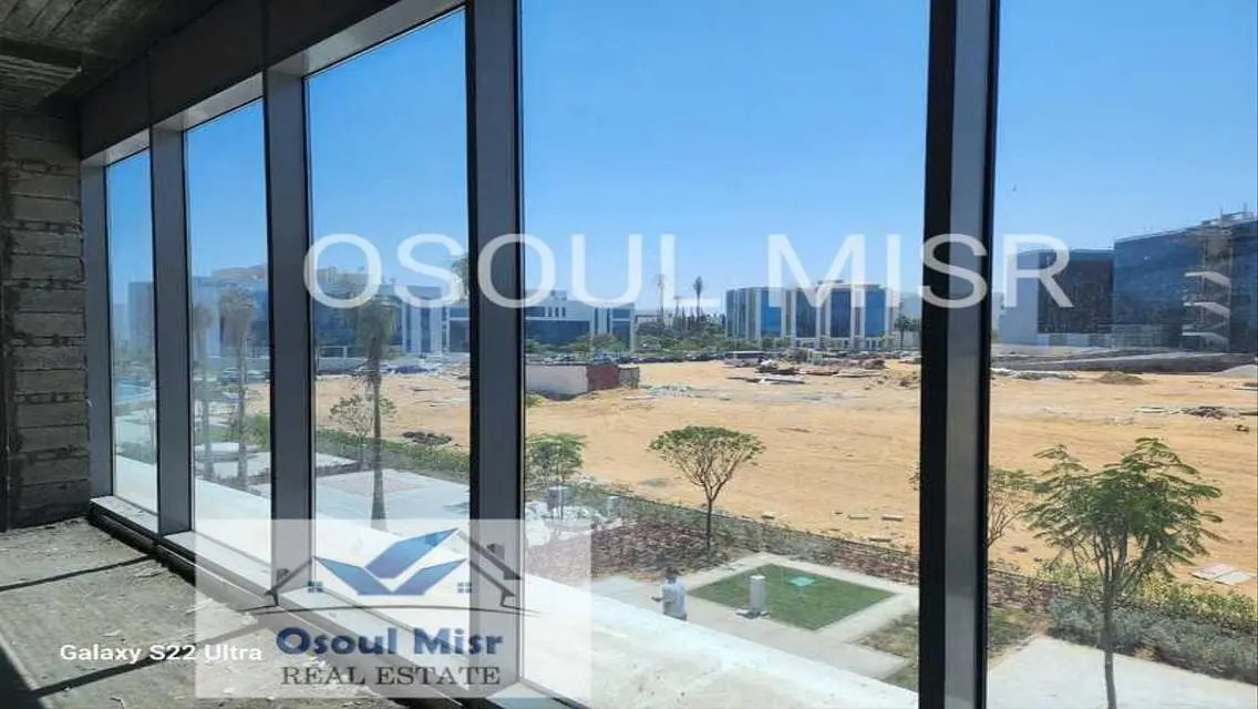 Luxury Apartment in North Way with Comfortable Space