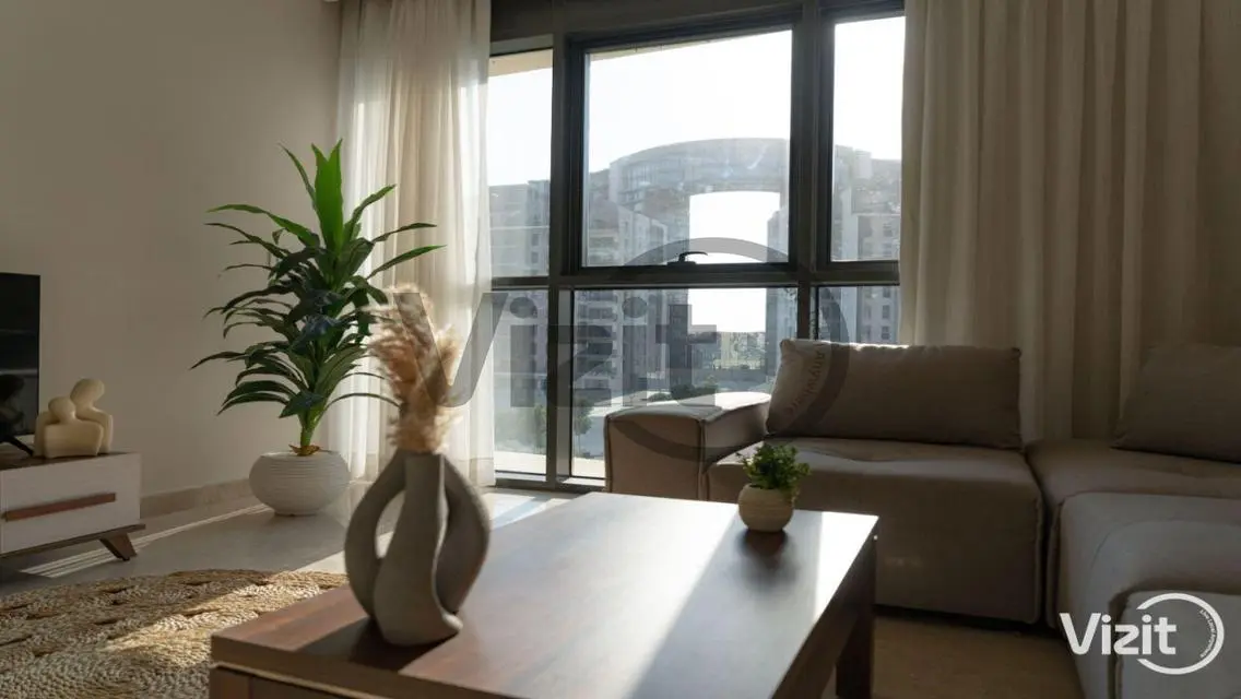 Exceptional Property for Sale with Ample Space