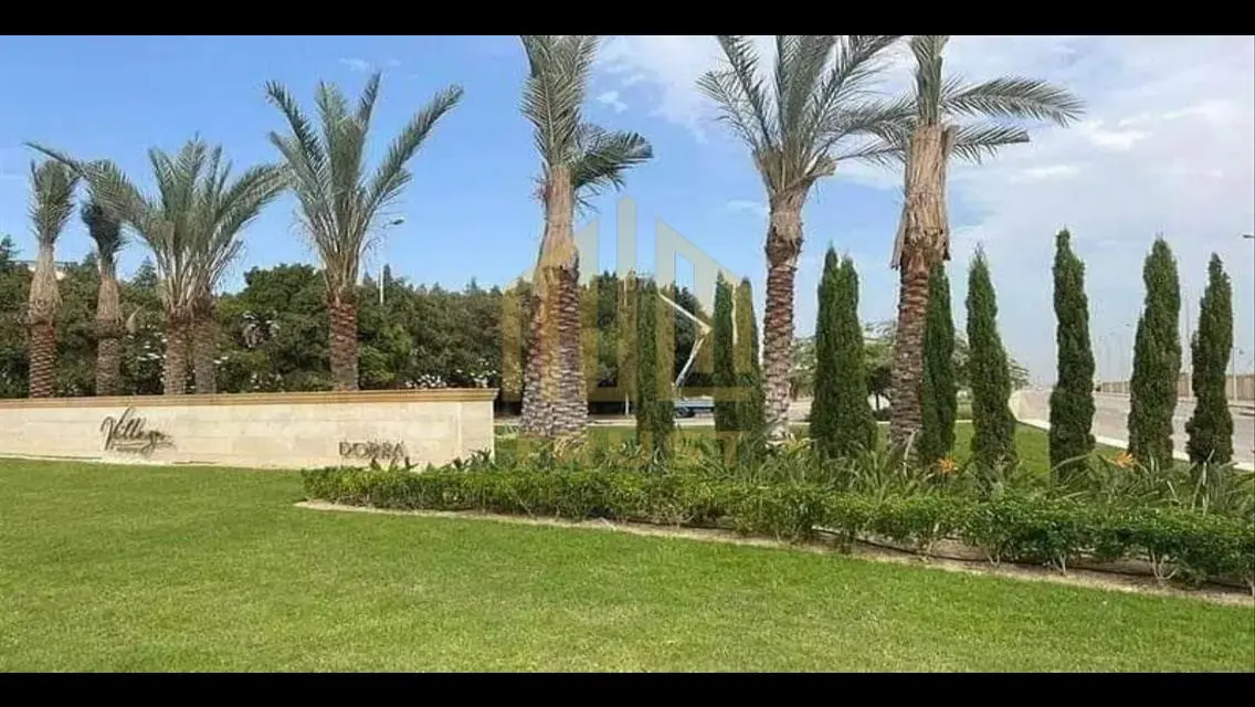 شقة فاخرة للبيع داخل قرية ويست دورا