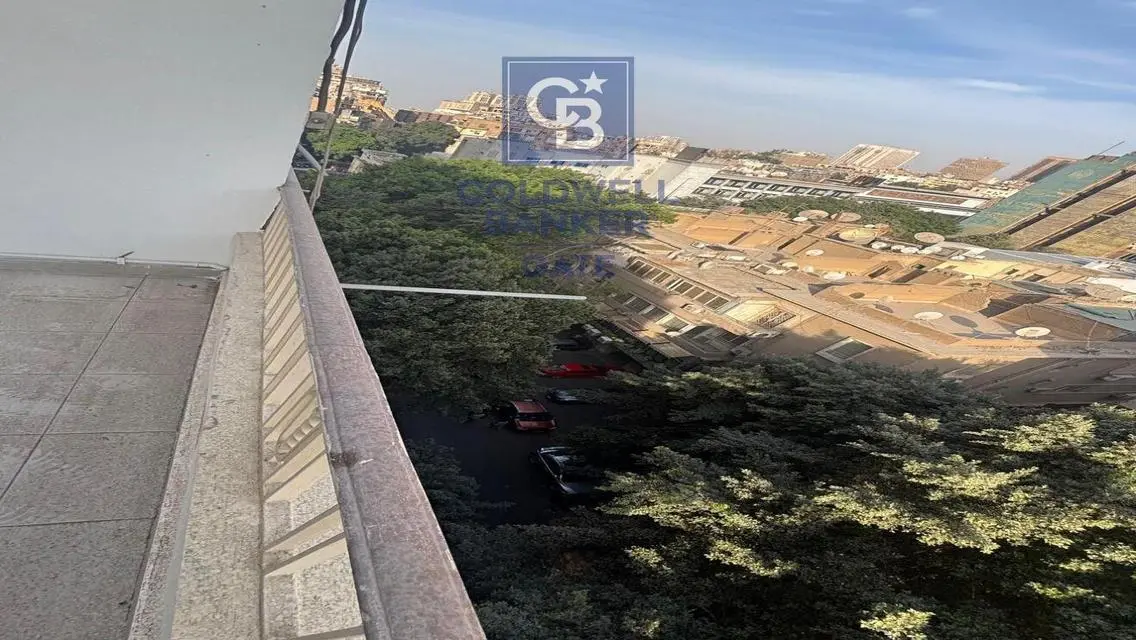 Luxury Apartment with Maid Room and Covered Parking