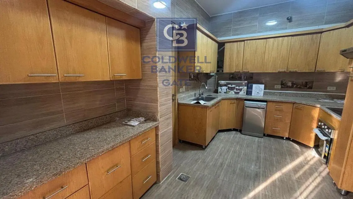 Luxury Apartment with Maid Room and Covered Parking