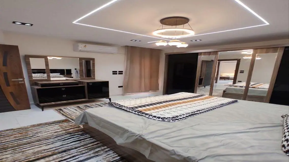 Luxurious Apartment for Rent in Cairo - B7-82