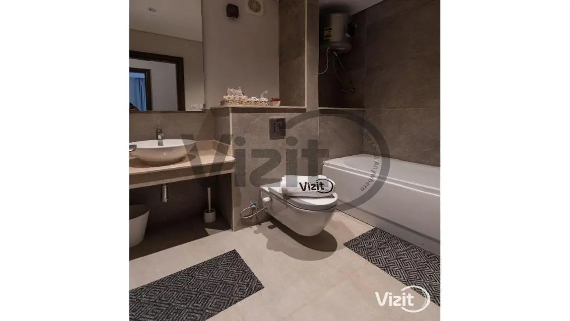 Amazing Apartment with Balcony and Modern Amenities