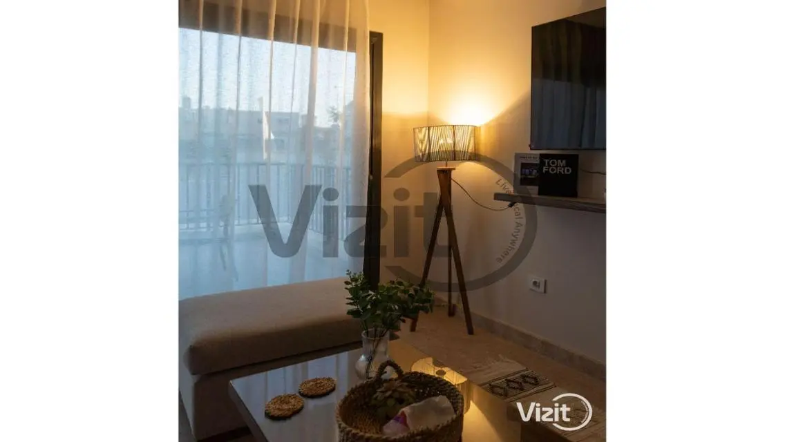 Amazing Apartment with Balcony and Modern Amenities