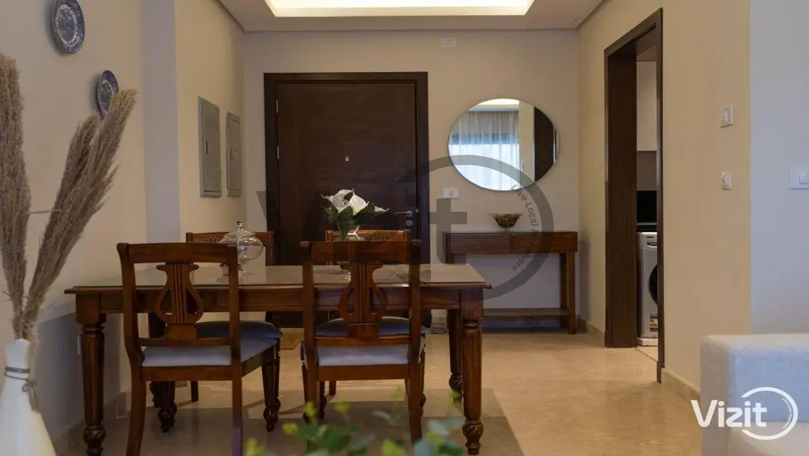 Amazing Apartment with Balcony and Modern Amenities