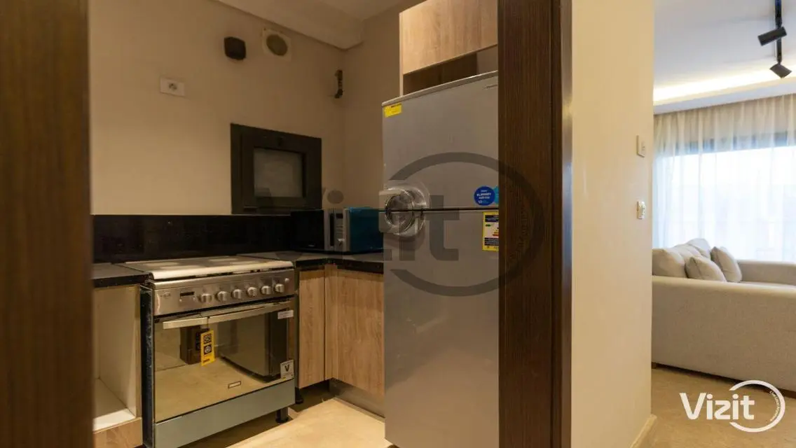 Amazing Apartment with Balcony and Modern Amenities