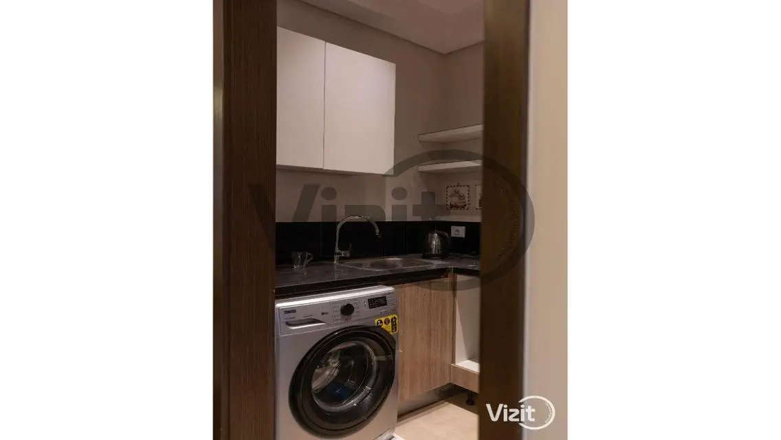 Amazing Apartment with Balcony and Modern Amenities
