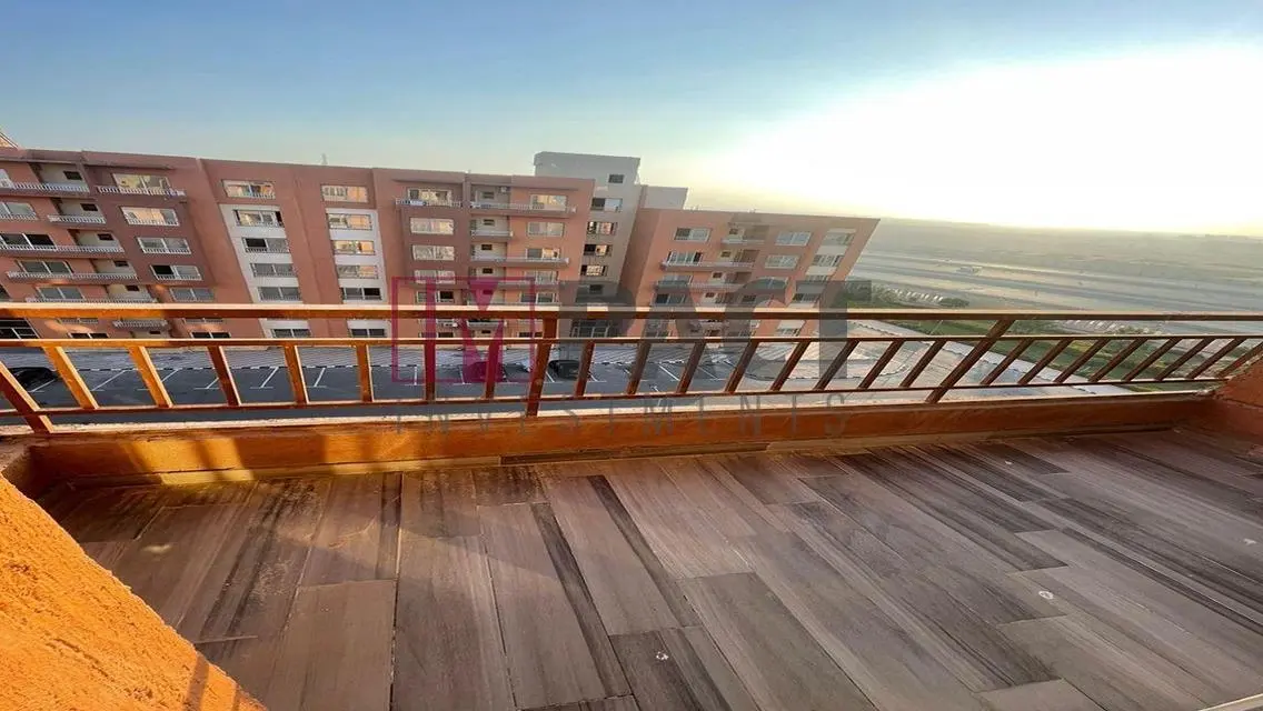 Luxury Villa for Sale - 8 Bedrooms with Stunning Views