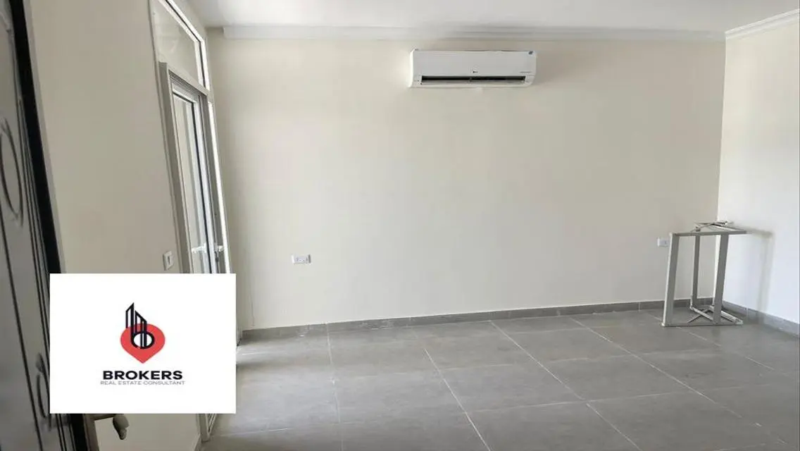 شقة فاخرة للإيجار بموقع متميز