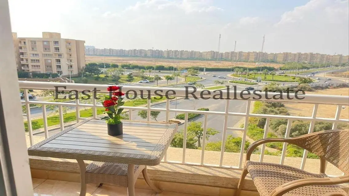 Modern Apartment in B10 with Stunning View