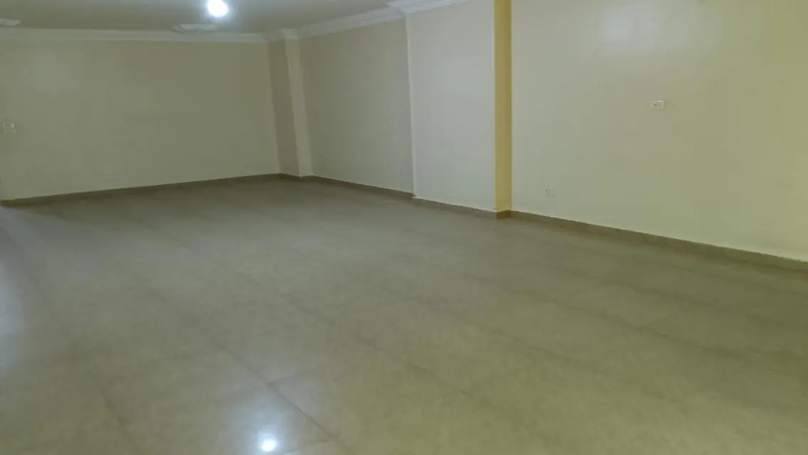 Stunning 200 Sqm Apartment Available for Rent at 35000
