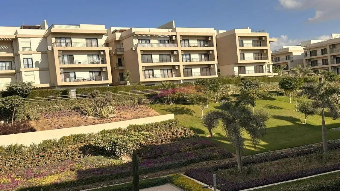 Luxury Apartment in Fifth Square with Ideal Space