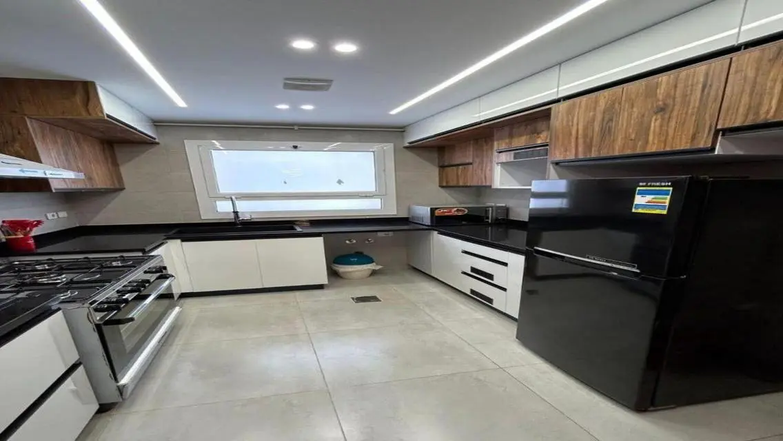 Luxurious Apartment for Sale with Stunning Views