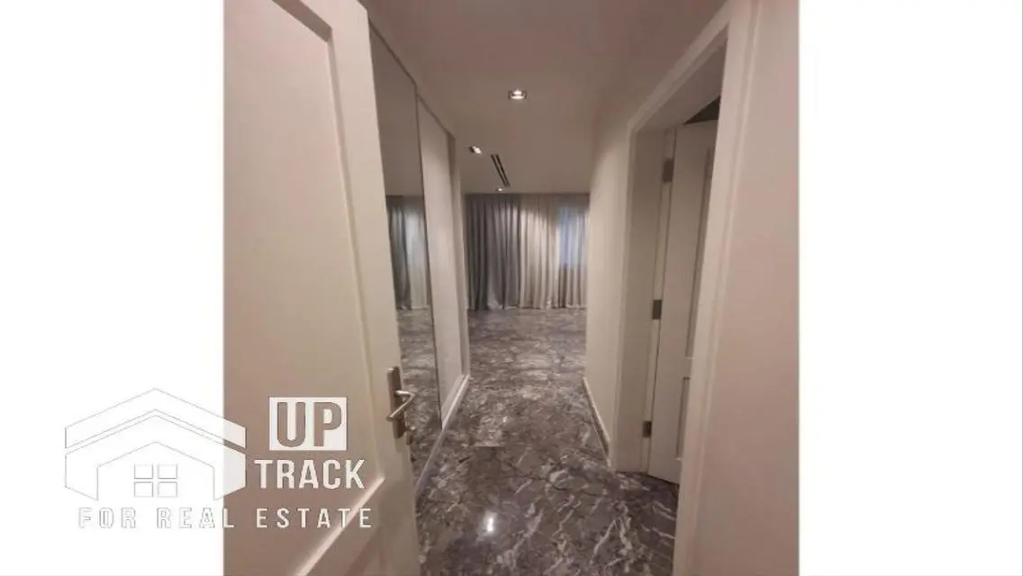 Luxury Home with Amazing Features in Prime Location