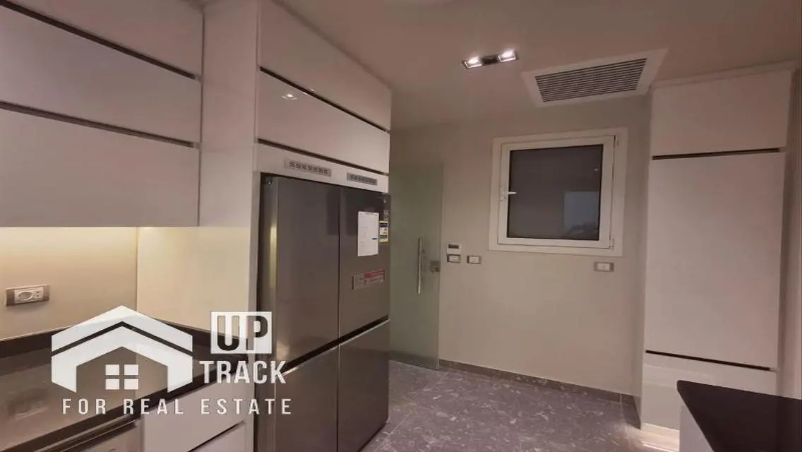 Luxury Home with Amazing Features in Prime Location