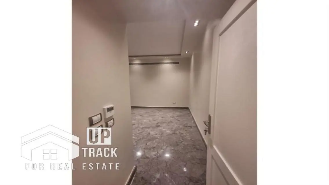 Luxury Home with Amazing Features in Prime Location