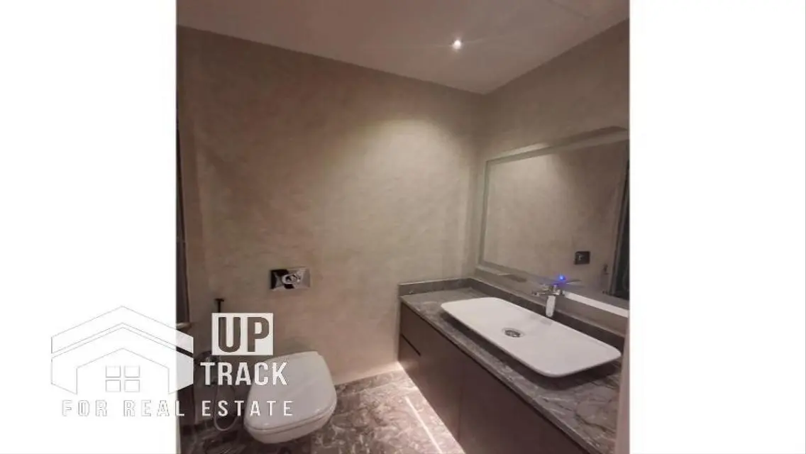 Luxury Home with Amazing Features in Prime Location