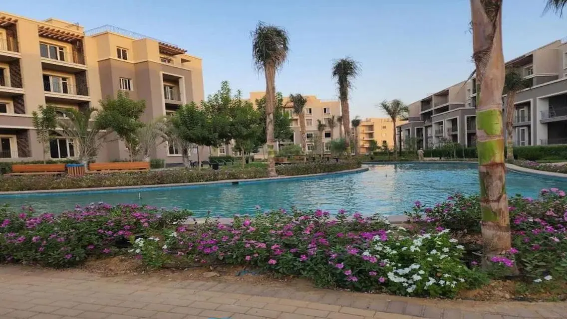Luxurious Apartment with 172 sqm Space and Private Garden