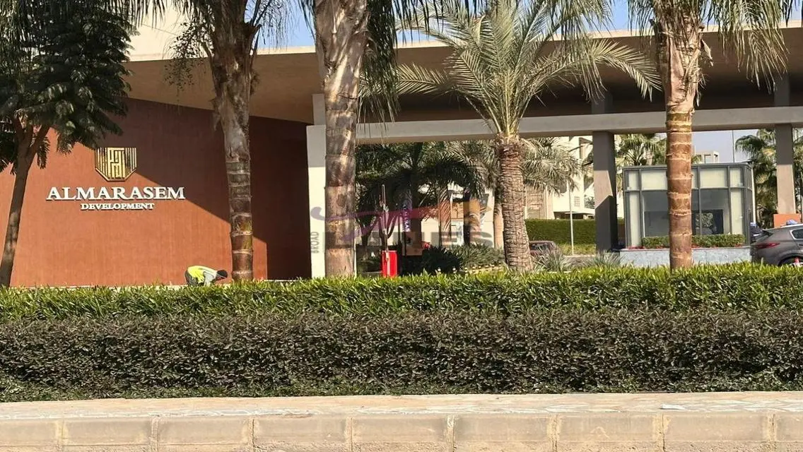 شقة فاخرة في مربع الخامس