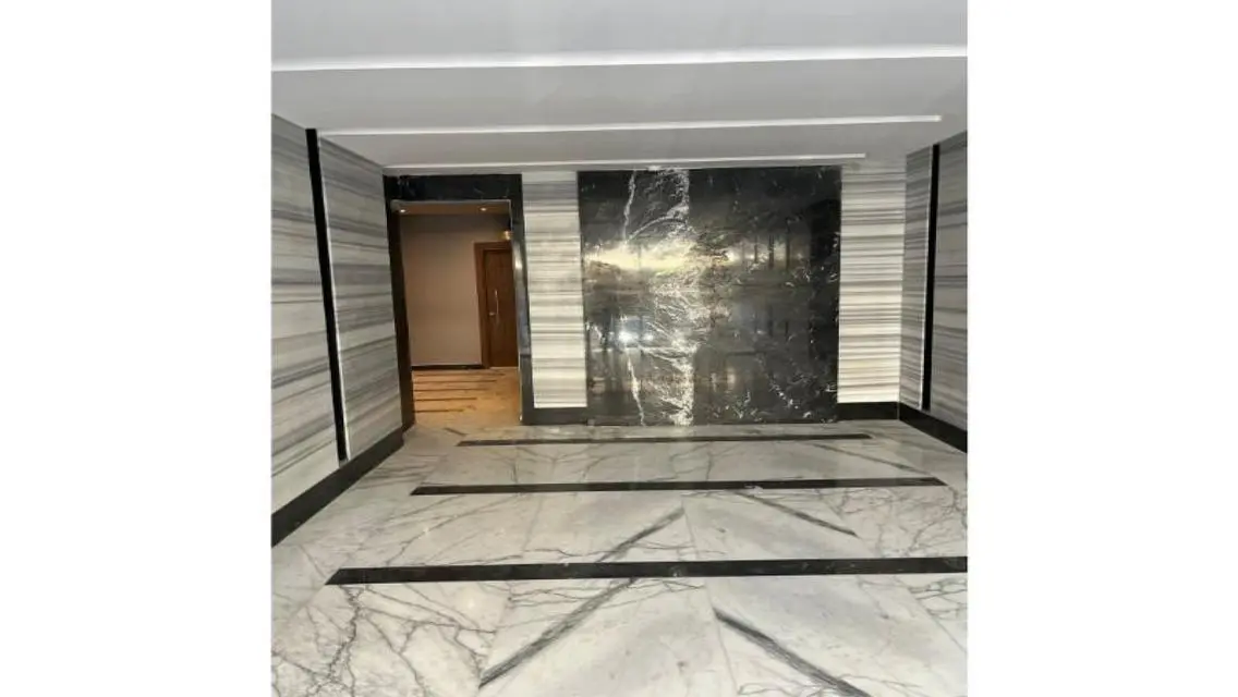 Luxury Villa for Sale with Spacious Meter Area