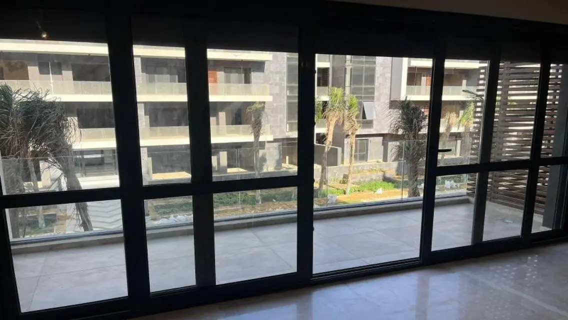 Luxury Villa for Sale with Spacious Meter Area