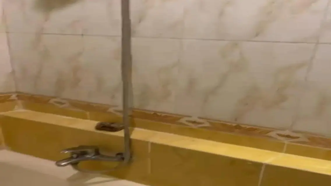 شقة فاخرة للبيع في موقع متميز