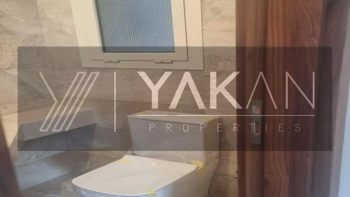 Stunning Apartment for Sale in El Patio Oro