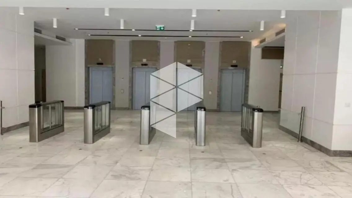 استثمر في شركتنا: عقارات مميزة بخدمات استشارية ومحفظة ضخمة