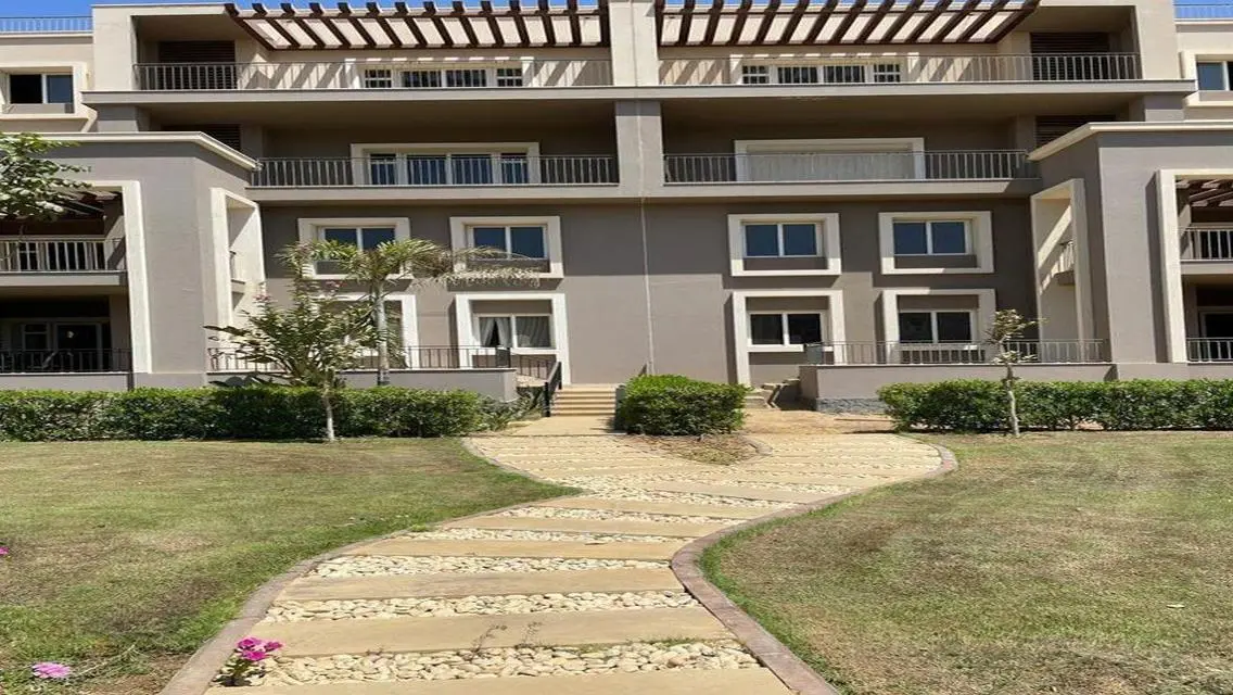 Luxury Apartment for Sale - 172 Square Meters with Swimming Pool and Private Garden
