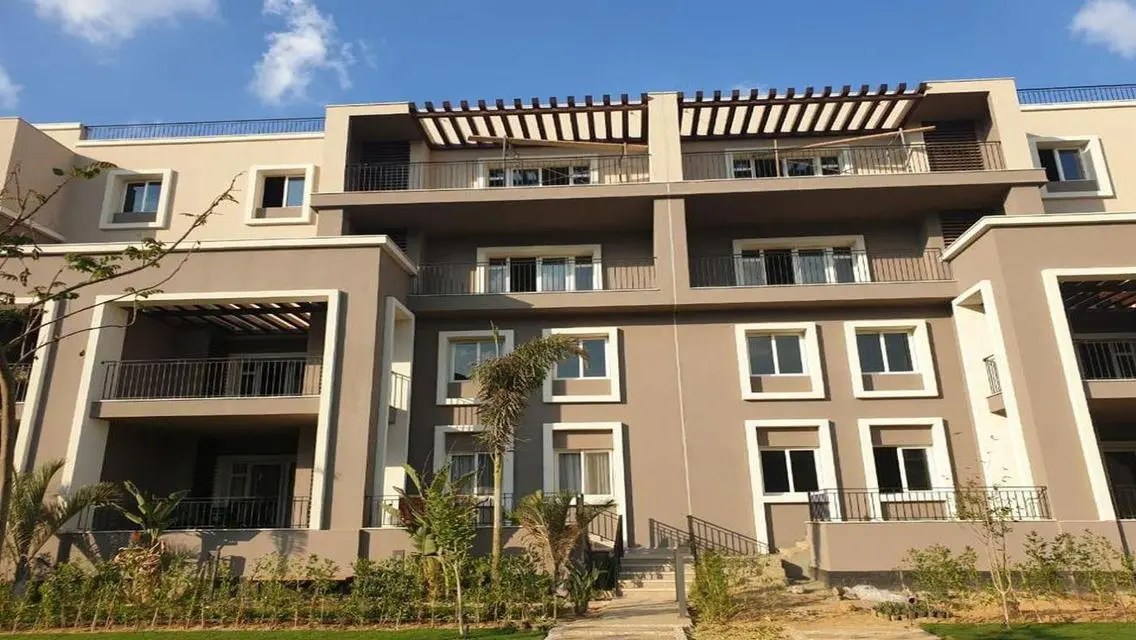 Luxury Apartment for Sale - 172 Square Meters with Swimming Pool and Private Garden