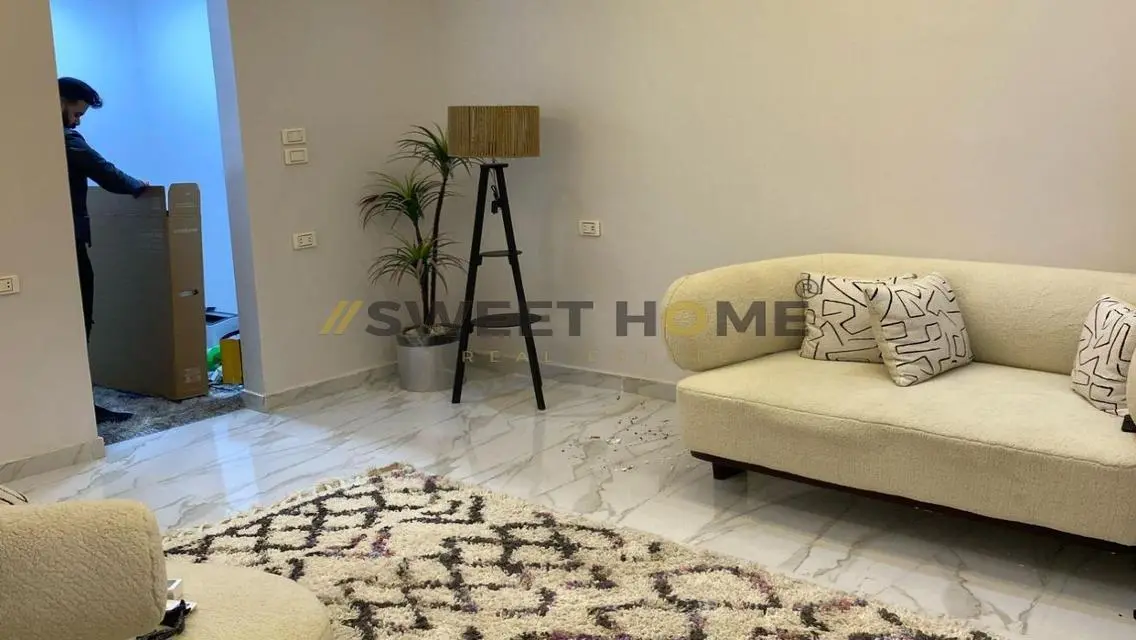 شقة مميزة للبيع بمساحة 175 متر