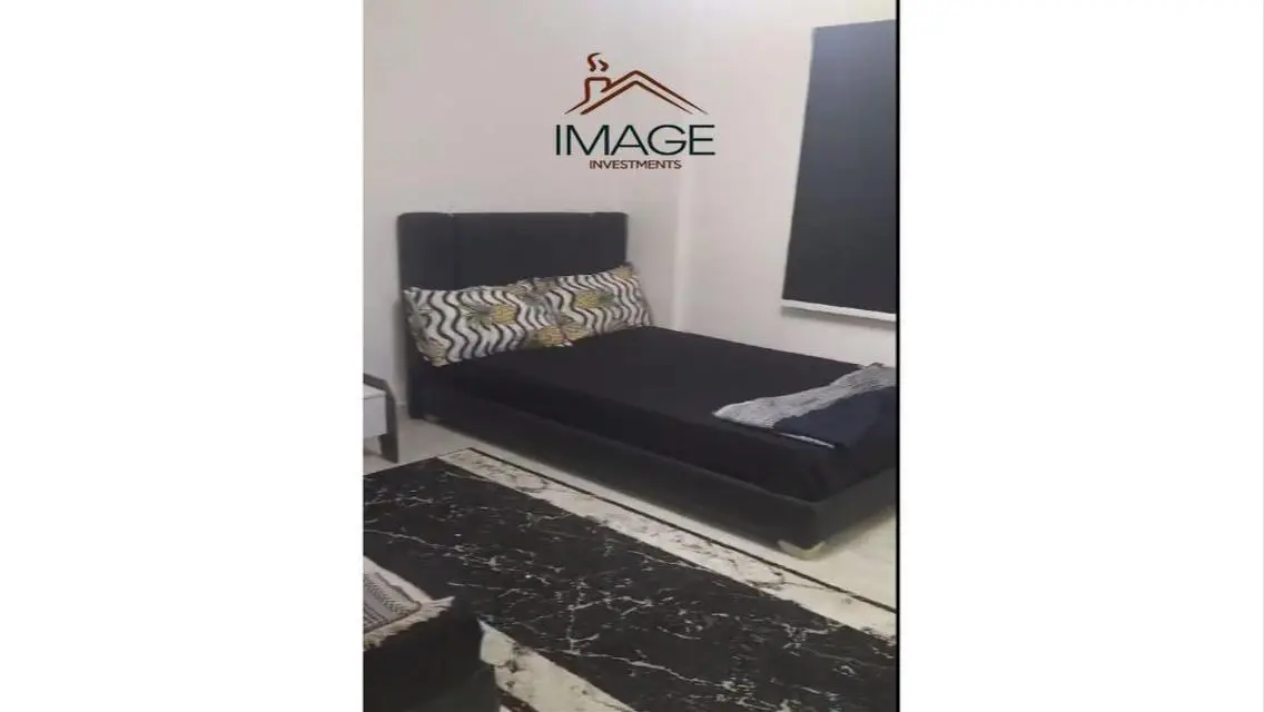 شقة فاخرة مطلة على بحيرات للبيع
