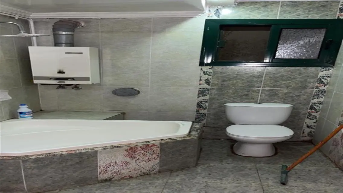Apartment for Sale with Balcony - 3 Bedrooms at an Attractive Price