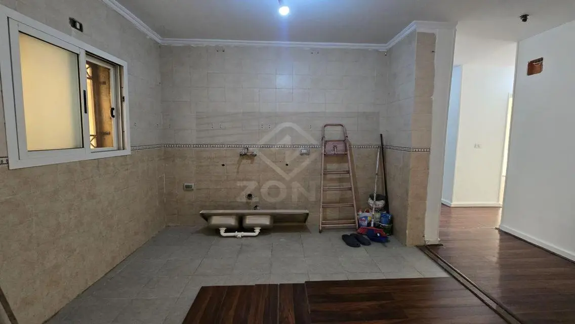 شقة فاخرة للبيع في قلب المدينة