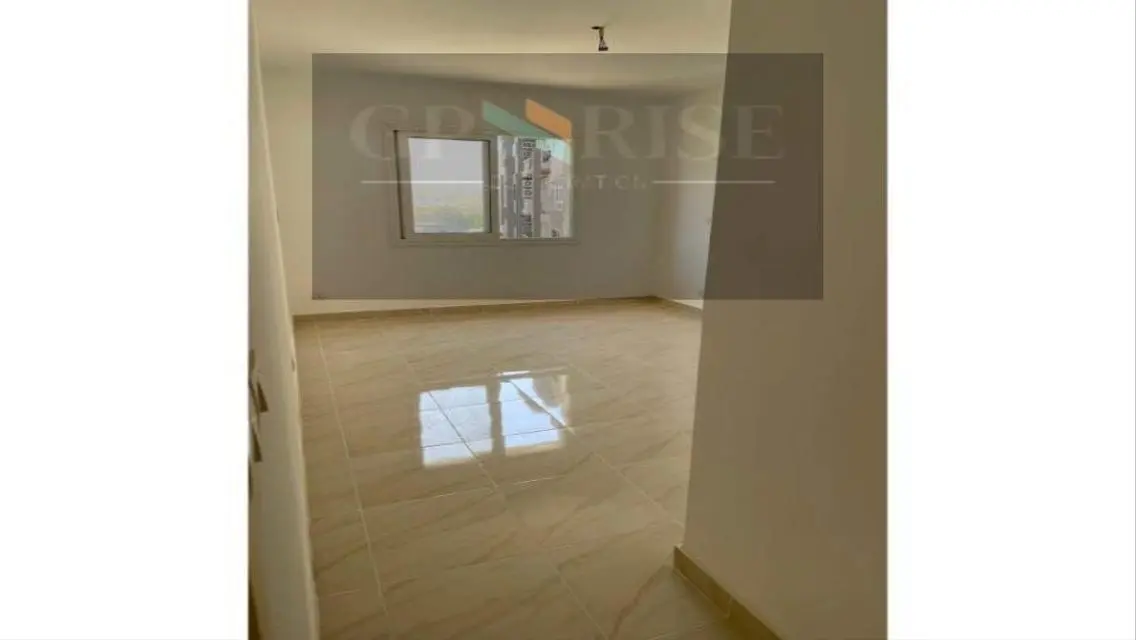 Luxurious Apartment with Stunning Views and Premium Amenities