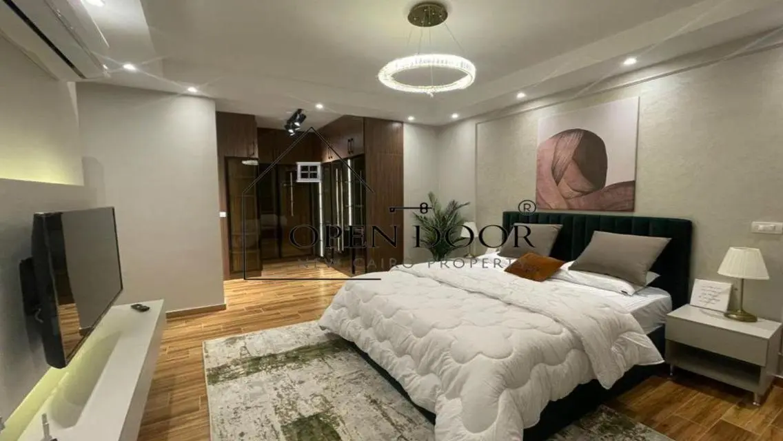 Luxury Villa for Sale by the Lakes
