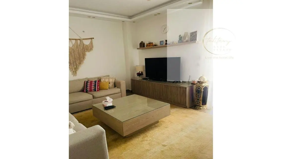 Spacious Luxury Apartment for Sale