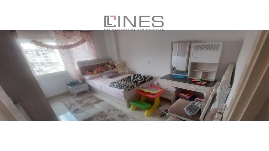 شقة فاخرة في ب12 بمساحة واسعة