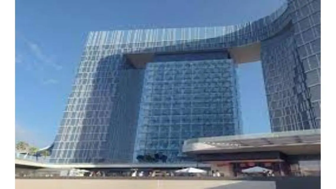 10-I Business Park - Premier Office Space