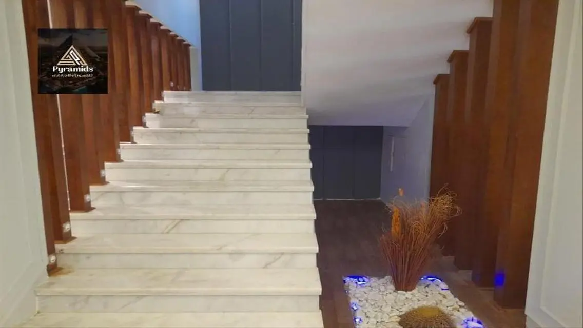 وحدات سكنية فاخرة للبيع بمساحة 120 متر