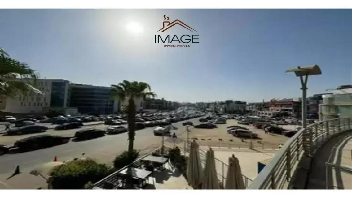 Luxury 3-Bedroom Apartment in a Prime Location