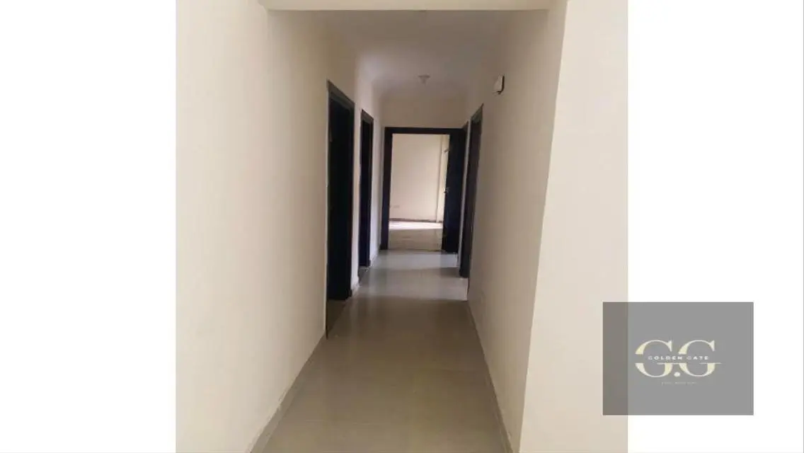 Beautiful 120 sqm Apartment for Rent with Balcony and Security