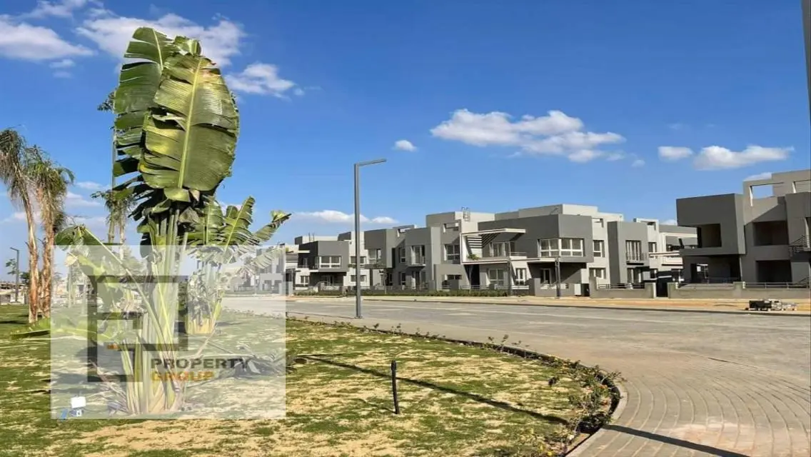 Luxury Residential Excellence - 5 Bedrooms in City Center