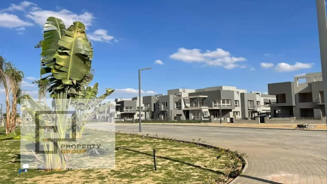 Luxury Residential Excellence - 5 Bedrooms in City Center