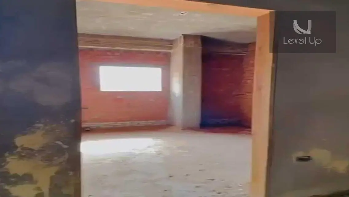 Luxury Apartment of 215 Square Meters in Fifth Square