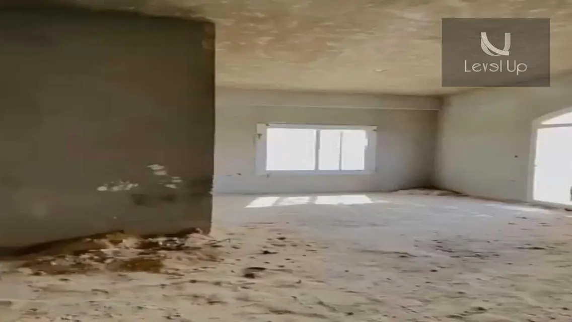 Luxury Apartment of 215 Square Meters in Fifth Square