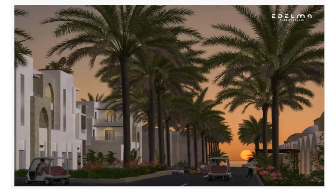 Luxury Apartment for Sale Overlooking Lakes